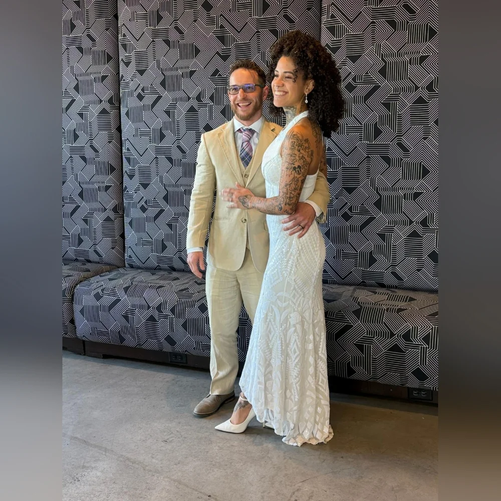 DB studio wedding dress size 4 - Picture 3 of 8